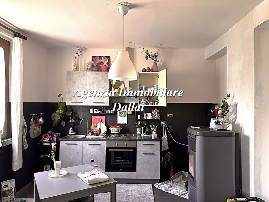 Immagine 5 di Villa in vendita  a Scarperia E San Piero