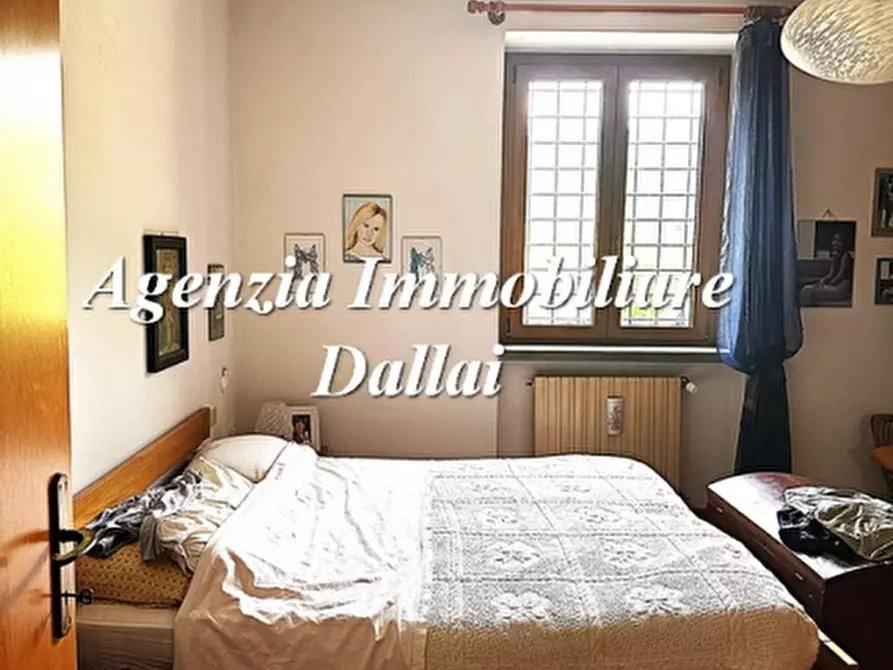 Immagine 27 di Villa in vendita  a Scarperia E San Piero