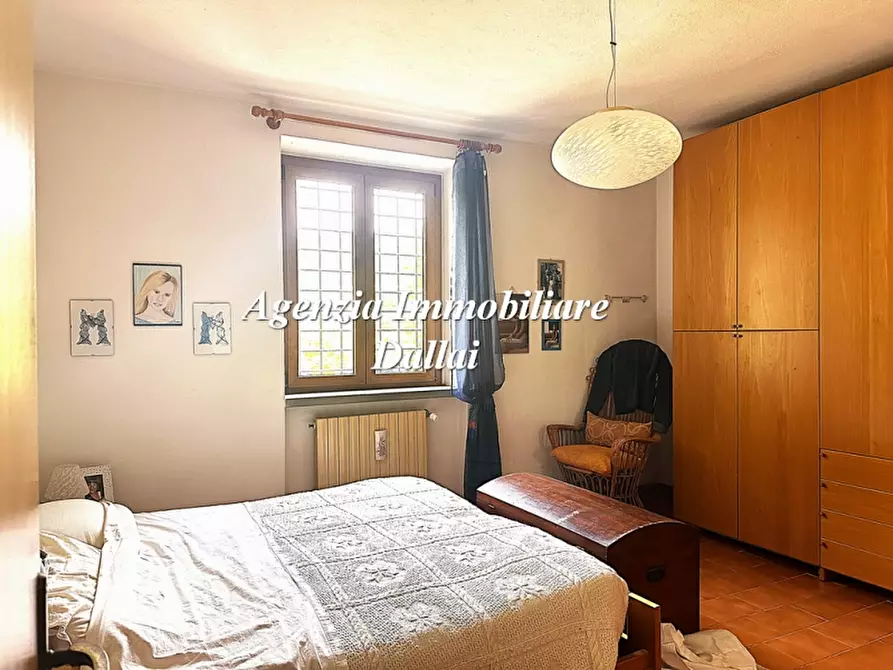 Immagine 25 di Villa in vendita  a Scarperia E San Piero