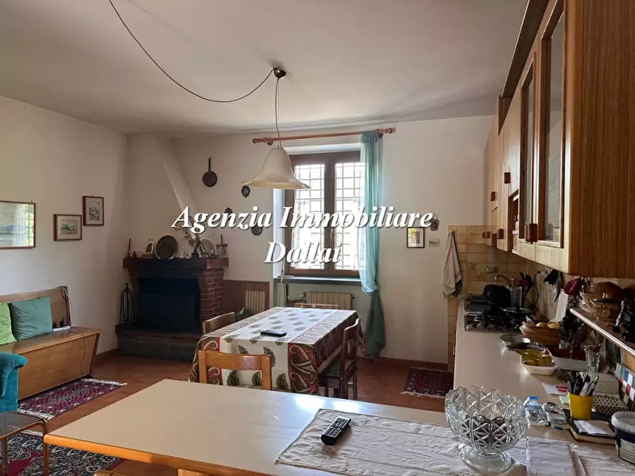 Immagine 31 di Villa in vendita  a Scarperia E San Piero