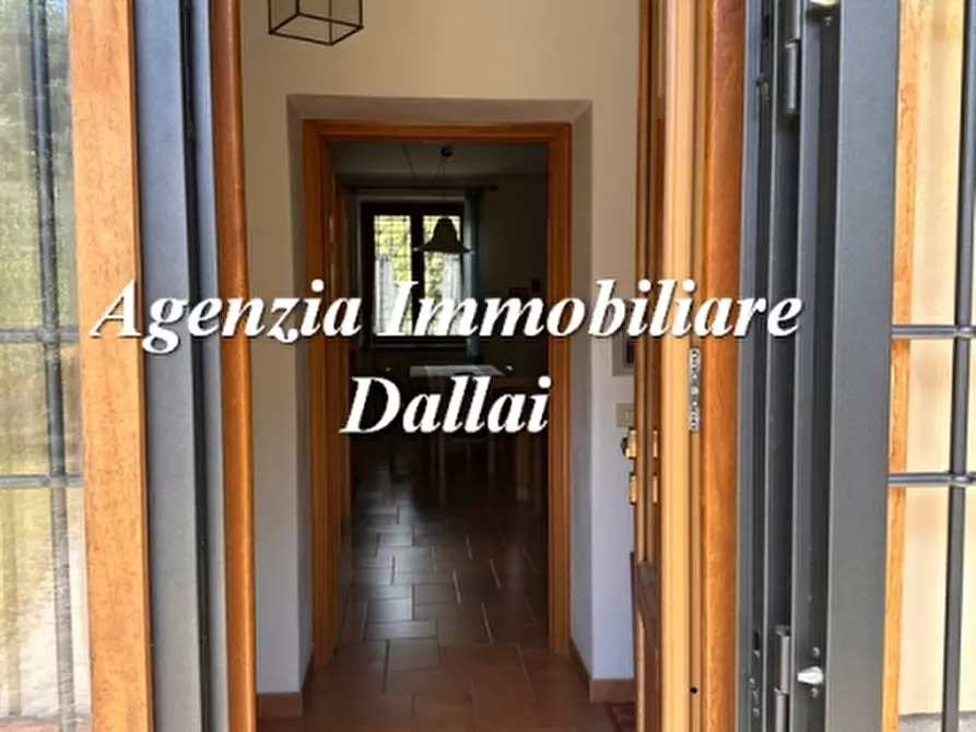 Immagine 34 di Villa in vendita  a Scarperia E San Piero