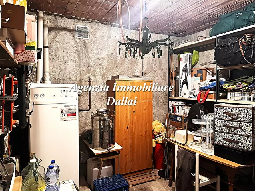 Immagine 30 di Villa in vendita  a Scarperia E San Piero