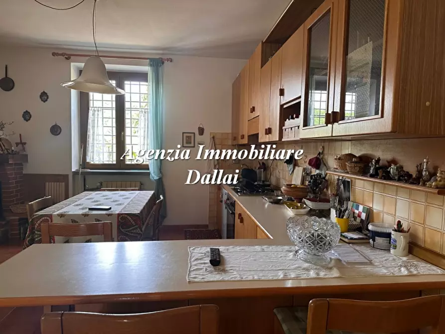 Immagine 32 di Villa in vendita  a Scarperia E San Piero