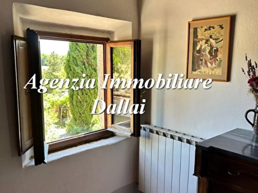 Immagine 20 di Casa colonica in vendita  a Scarperia E San Piero