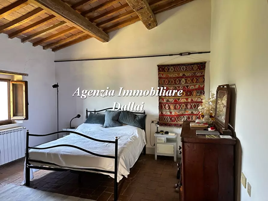 Immagine 21 di Casa colonica in vendita  a Scarperia E San Piero