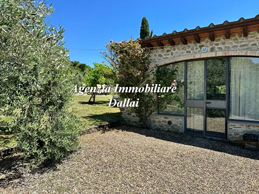 Immagine 32 di Casa colonica in vendita  a Scarperia E San Piero