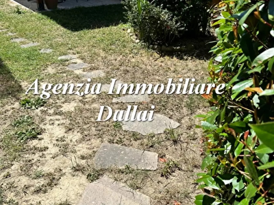 Immagine 1 di Appartamento in vendita  a Scarperia E San Piero