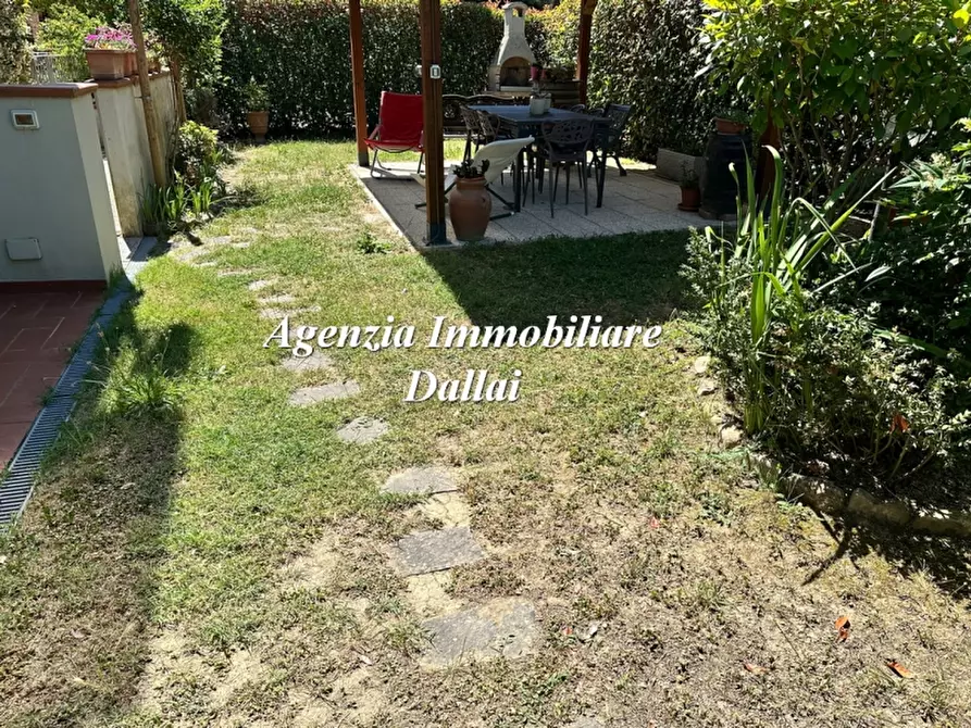 Immagine 2 di Appartamento in vendita  a Scarperia E San Piero