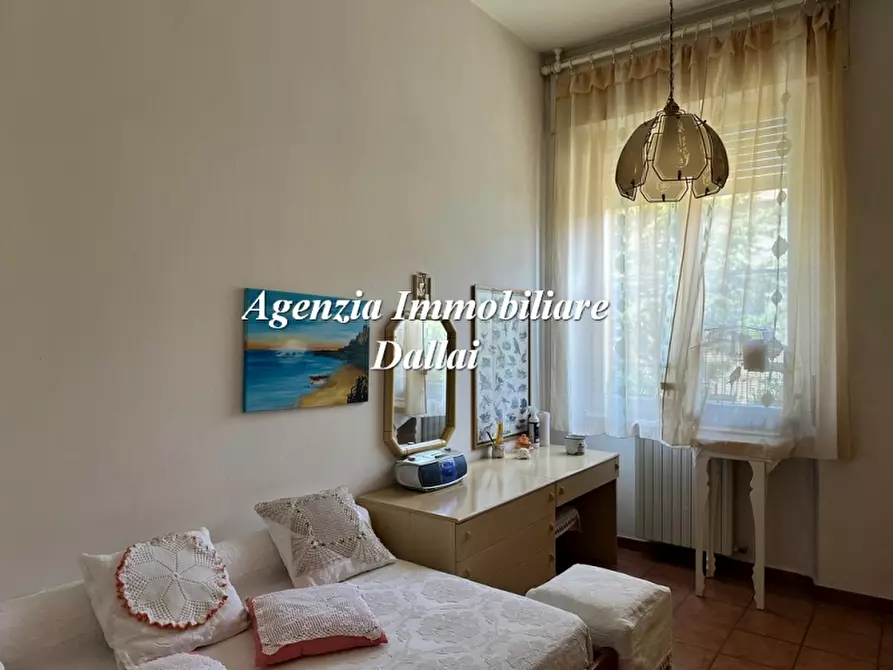Immagine 19 di Appartamento in vendita  a Borgo San Lorenzo