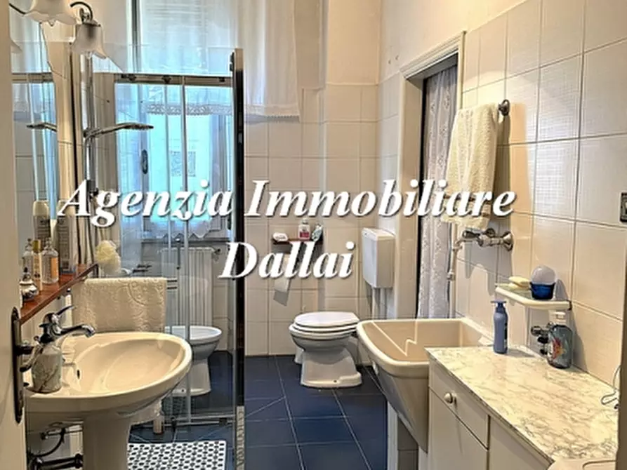 Immagine 21 di Appartamento in vendita  a Borgo San Lorenzo