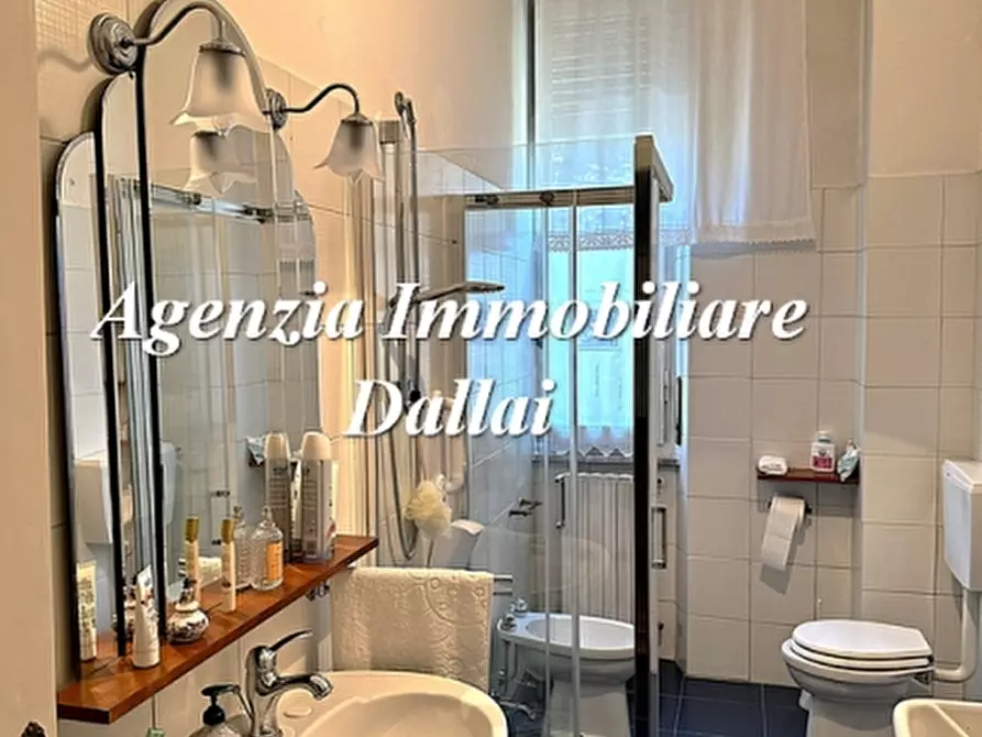 Immagine 22 di Appartamento in vendita  a Borgo San Lorenzo