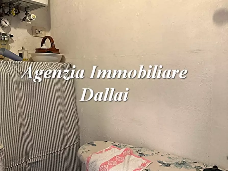 Immagine 26 di Appartamento in vendita  a Borgo San Lorenzo