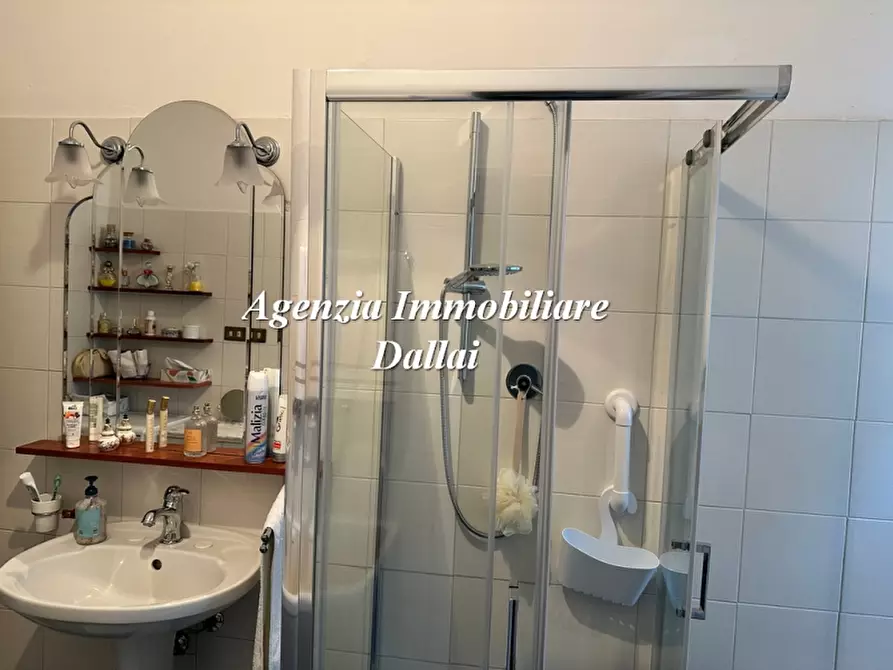 Immagine 33 di Appartamento in vendita  a Borgo San Lorenzo