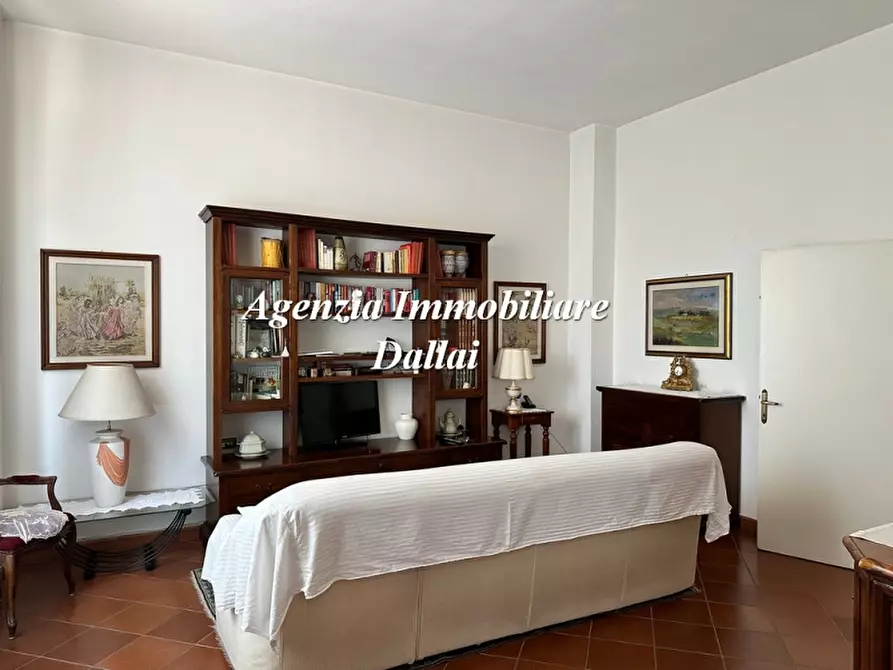 Immagine 36 di Appartamento in vendita  a Borgo San Lorenzo