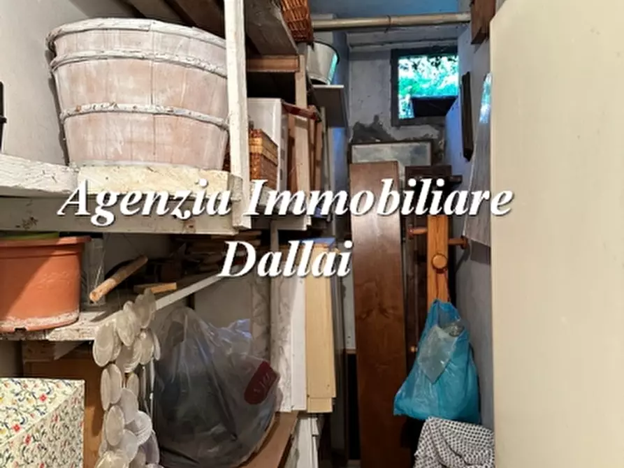 Immagine 34 di Appartamento in vendita  a Borgo San Lorenzo