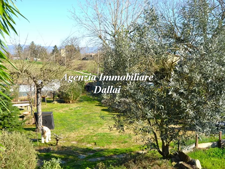 Immagine 21 di Casa colonica in vendita  a Scarperia E San Piero