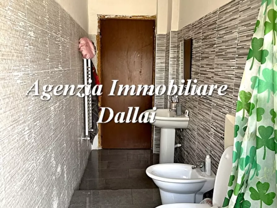 Immagine 17 di Appartamento in vendita  a Barberino Di Mugello