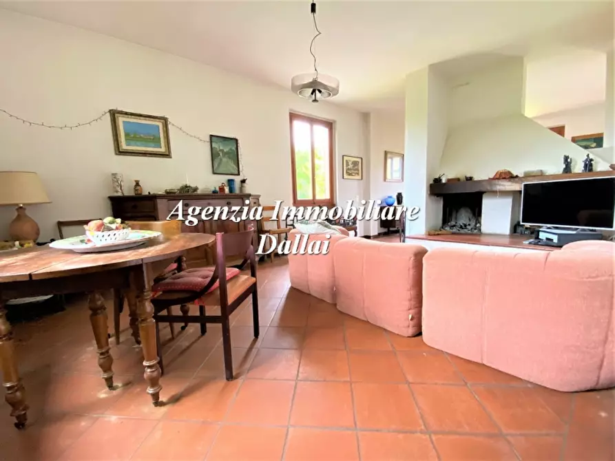 Immagine 16 di Villa in vendita  a Scarperia E San Piero