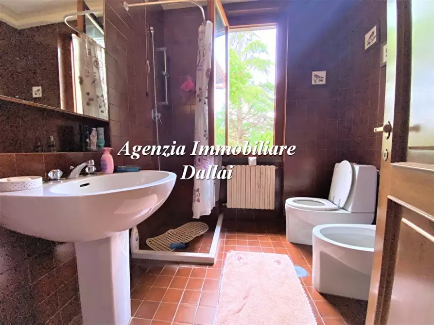 Immagine 25 di Villa in vendita  a Scarperia E San Piero