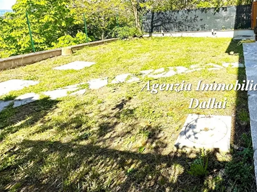 Immagine 11 di Casa colonica in vendita  a Borgo San Lorenzo