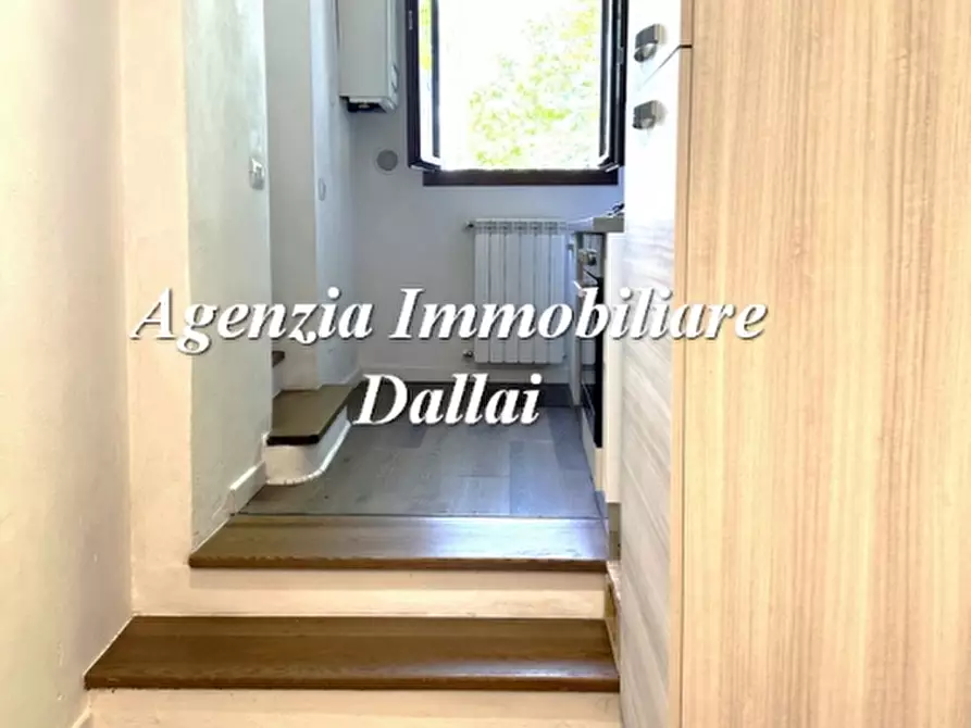 Immagine 14 di Casa colonica in vendita  a Borgo San Lorenzo