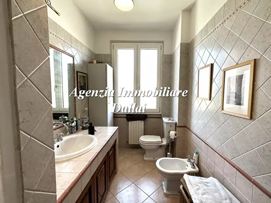 Immagine 18 di Appartamento in vendita  a Scarperia E San Piero