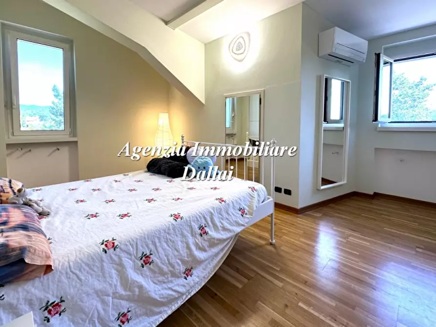 Immagine 20 di Villa in vendita  a Barberino Di Mugello