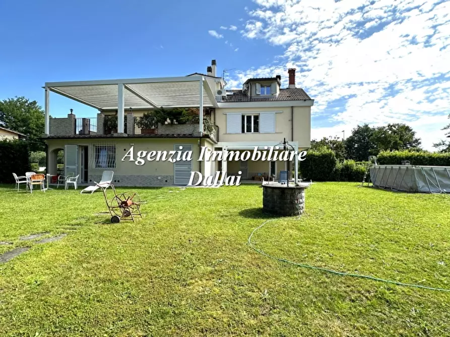 Immagine 30 di Villa in vendita  a Barberino Di Mugello