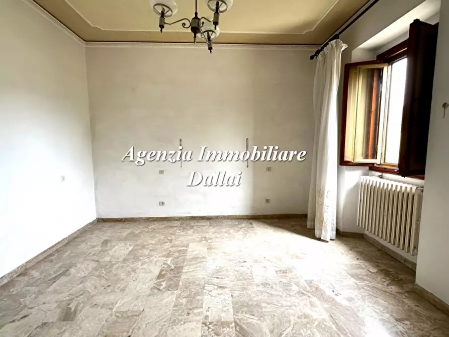 Immagine 3 di Casa semindipendente in vendita  a Scarperia E San Piero
