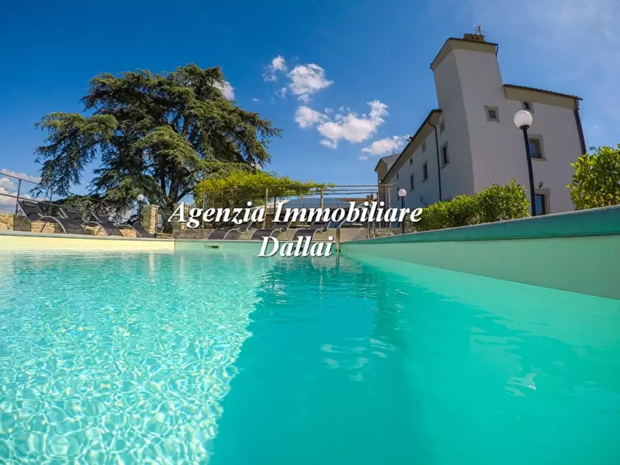 Immagine 12 di Villa in vendita  a Barberino Di Mugello