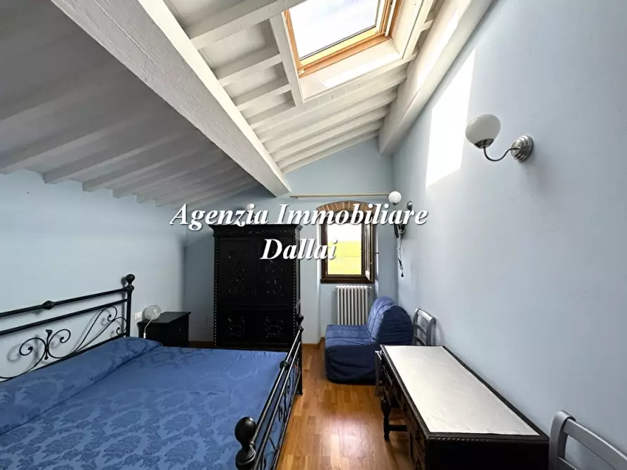 Immagine 13 di Villa in vendita  a Barberino Di Mugello