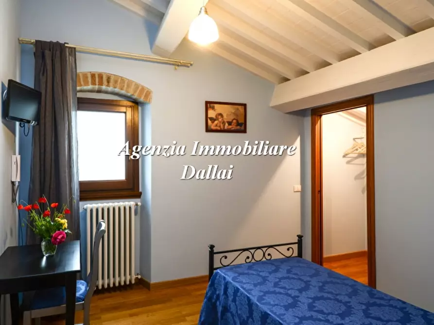 Immagine 17 di Villa in vendita  a Barberino Di Mugello