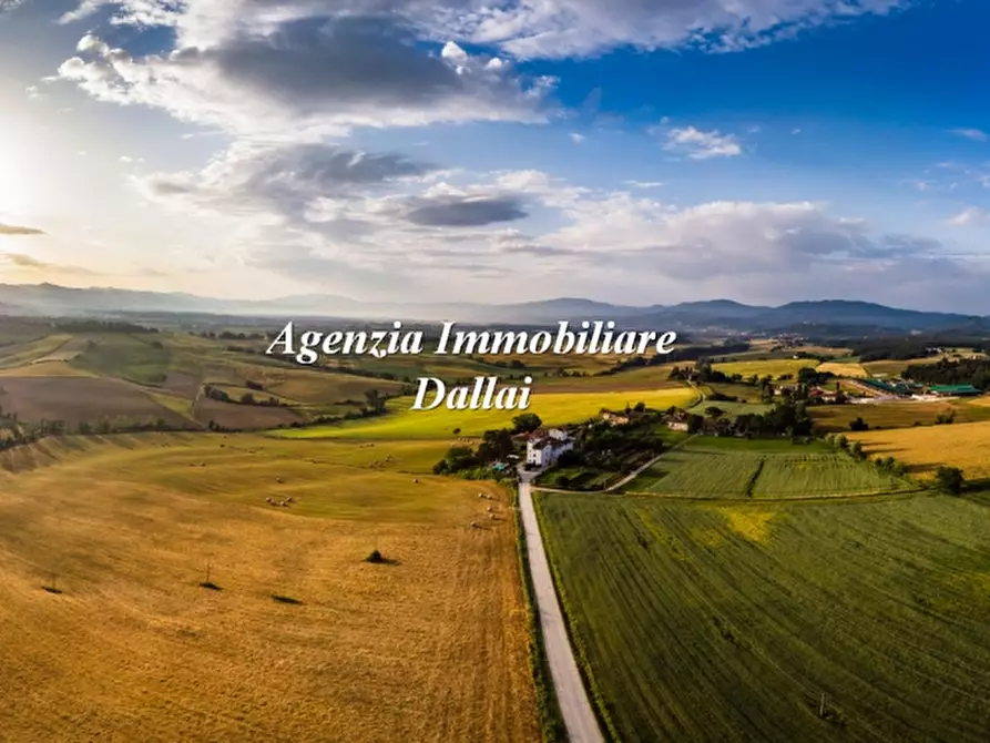 Immagine 20 di Villa in vendita  a Barberino Di Mugello