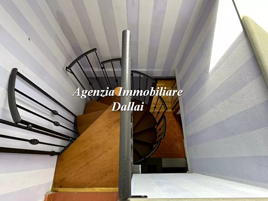 Immagine 29 di Villa in vendita  a Barberino Di Mugello