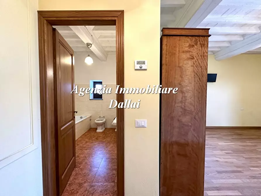 Immagine 34 di Villa in vendita  a Barberino Di Mugello