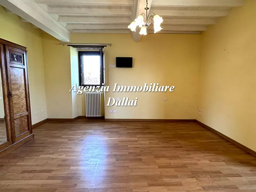 Immagine 35 di Villa in vendita  a Barberino Di Mugello