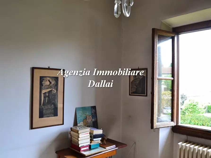 Immagine 24 di Villa in vendita  a Vicchio