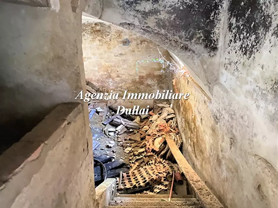 Immagine 14 di Rustico / casale in vendita  a Scarperia E San Piero