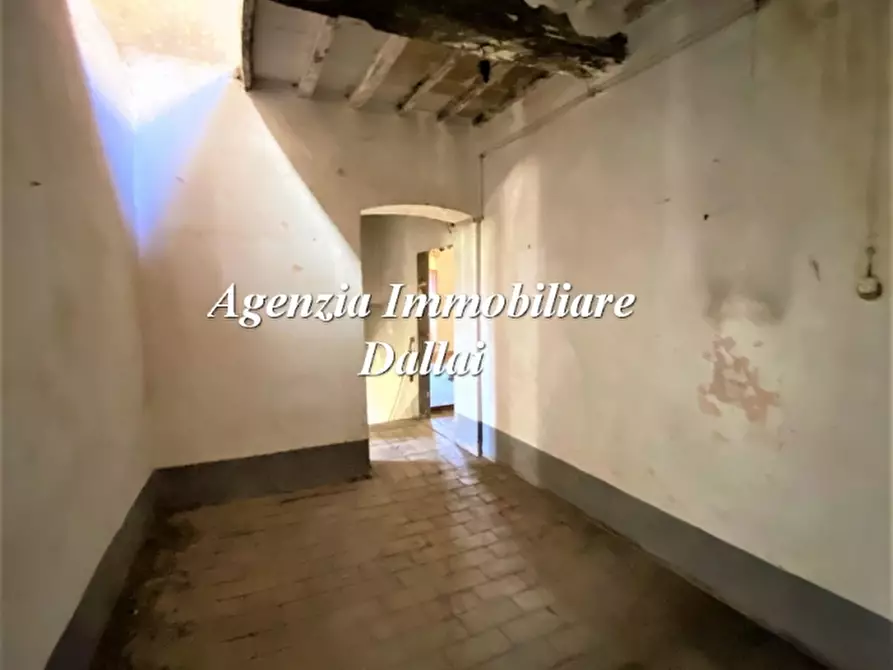 Immagine 18 di Rustico / casale in vendita  a Scarperia E San Piero