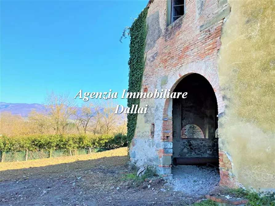 Immagine 8 di Rustico / casale in vendita  a Scarperia E San Piero