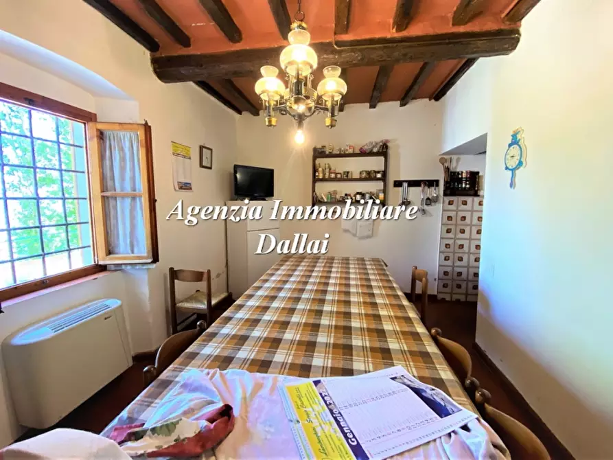 Immagine 14 di Casa colonica in vendita  a Barberino Di Mugello