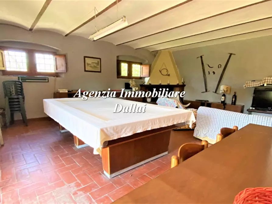 Immagine 16 di Casa colonica in vendita  a Barberino Di Mugello