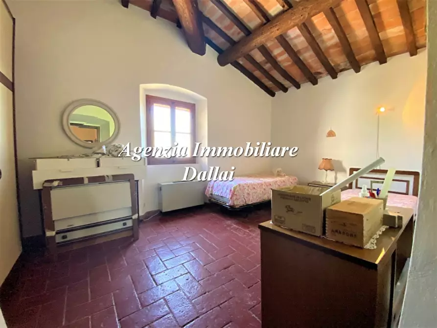 Immagine 20 di Casa colonica in vendita  a Barberino Di Mugello
