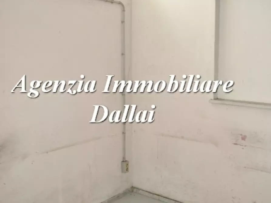 Immagine 9 di Capannone industriale in affitto  a Scarperia E San Piero