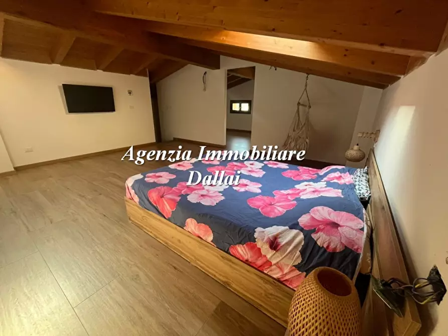 Immagine 29 di Terratetto in vendita  a Borgo San Lorenzo