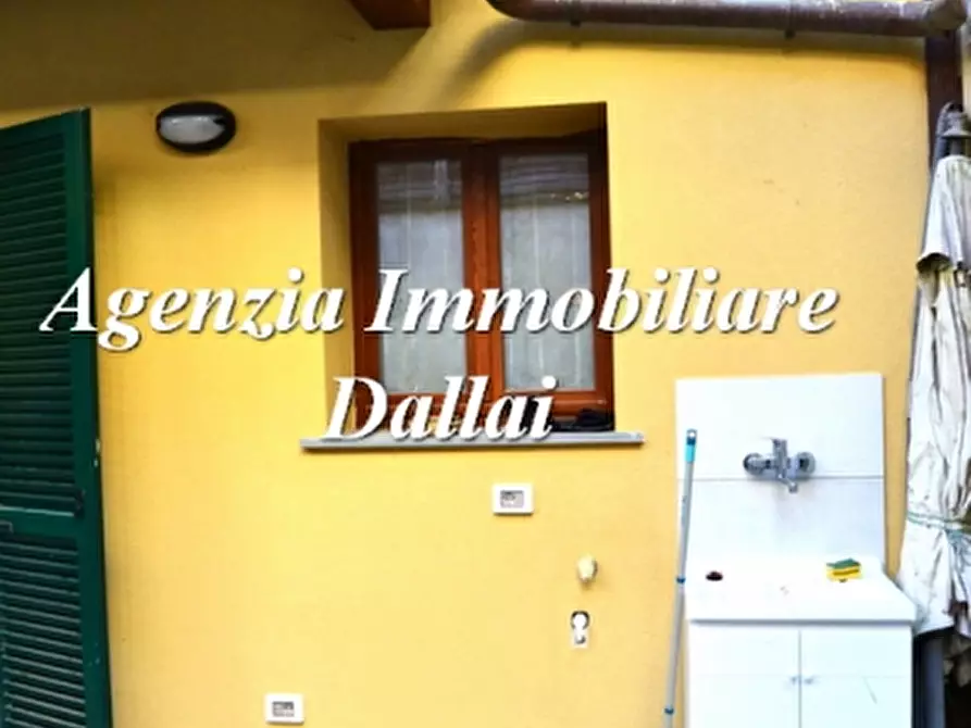 Immagine 37 di Terratetto in vendita  a Borgo San Lorenzo