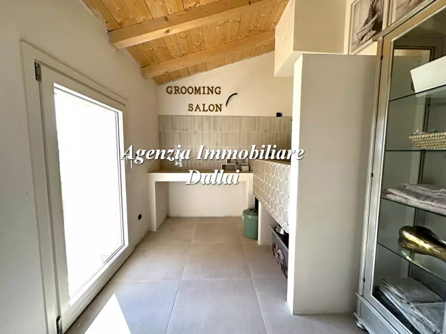 Immagine 19 di Casa colonica in vendita  a Scarperia E San Piero
