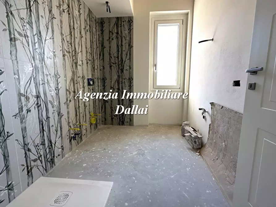 Immagine 36 di Casa colonica in vendita  a Scarperia E San Piero