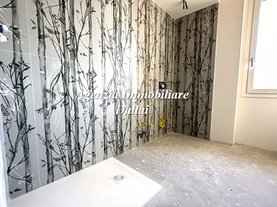 Immagine 37 di Casa colonica in vendita  a Scarperia E San Piero