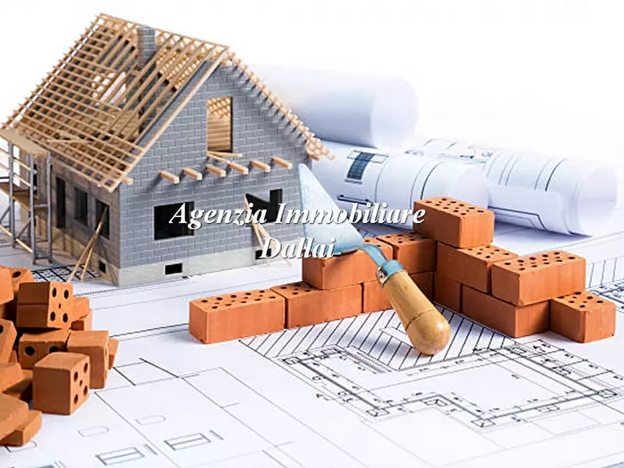 Immagine 1 di Terreno residenziale in vendita  a Barberino Di Mugello